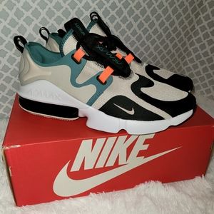 Nike Air Max Infinity